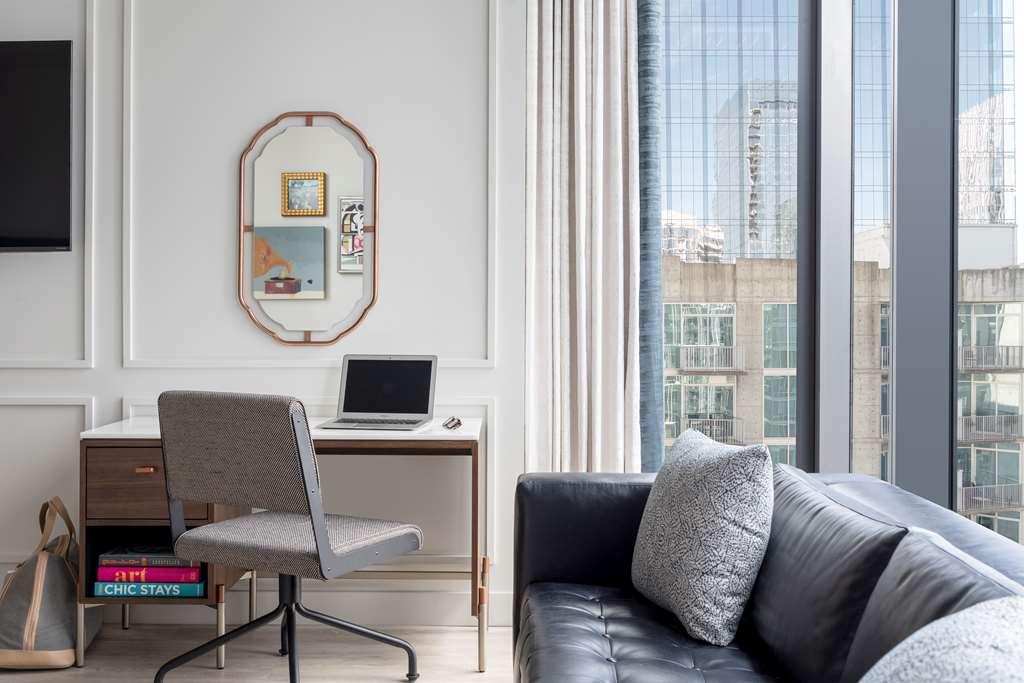 Hyatt Centric Nashville Room photo